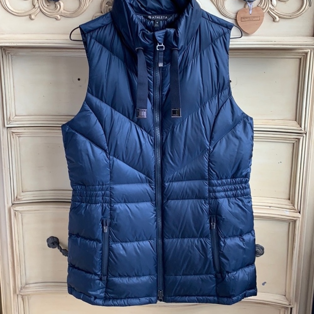 ATHLETA - Banner Peak Down Vest (M)